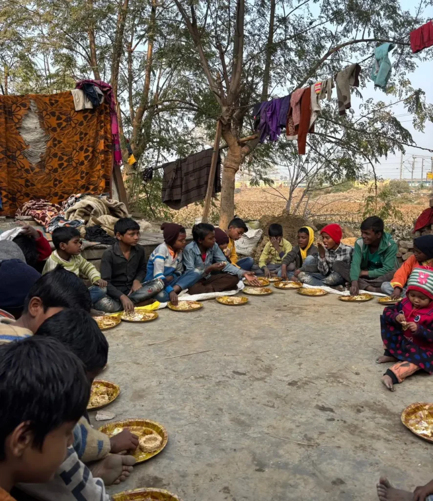 Helping Hand Nalanda Spreads Joy in Slum Areas on Makar Sankranti